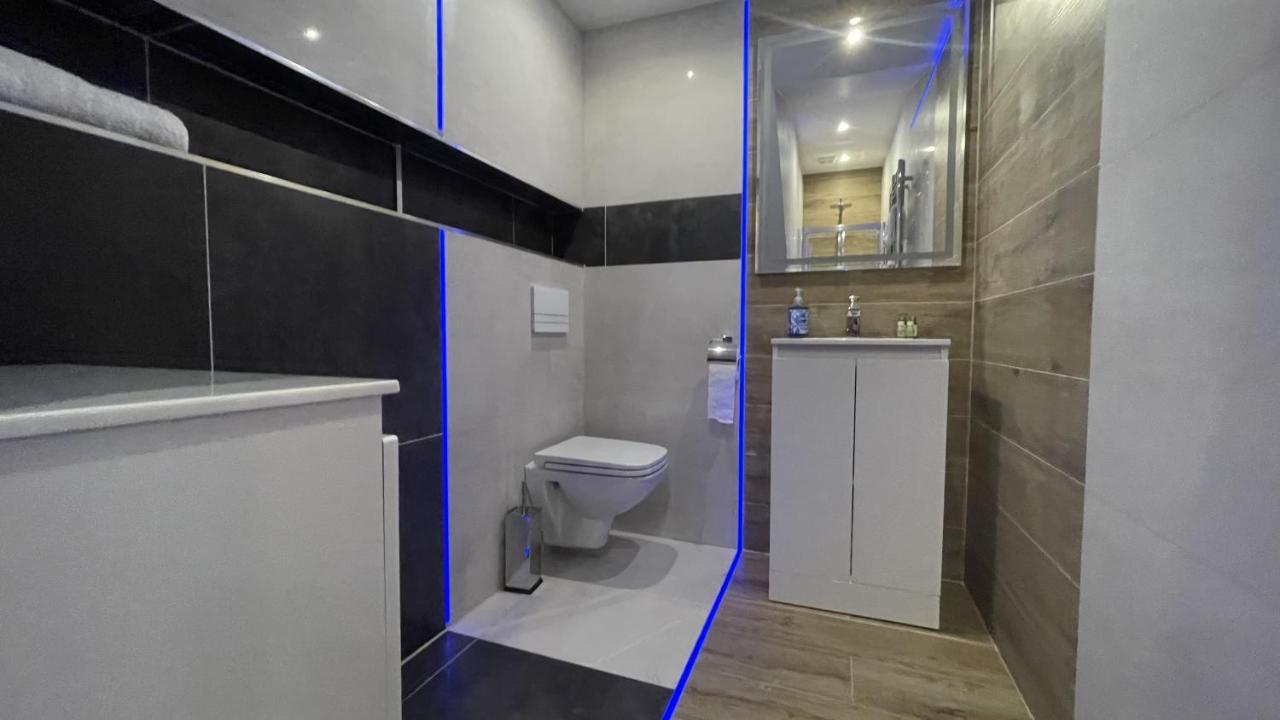 #1 Tgha Luxury Studio Apartment In Άθλον Εξωτερικό φωτογραφία