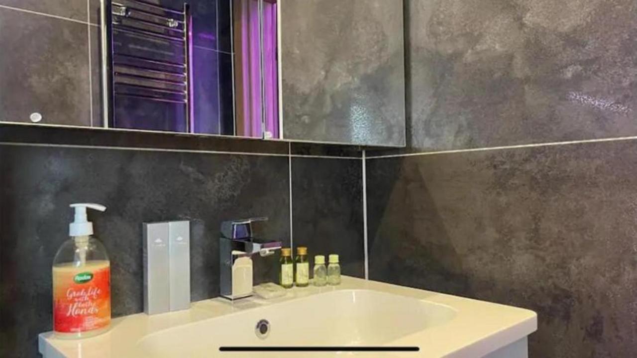 #1 Tgha Luxury Studio Apartment In Άθλον Εξωτερικό φωτογραφία